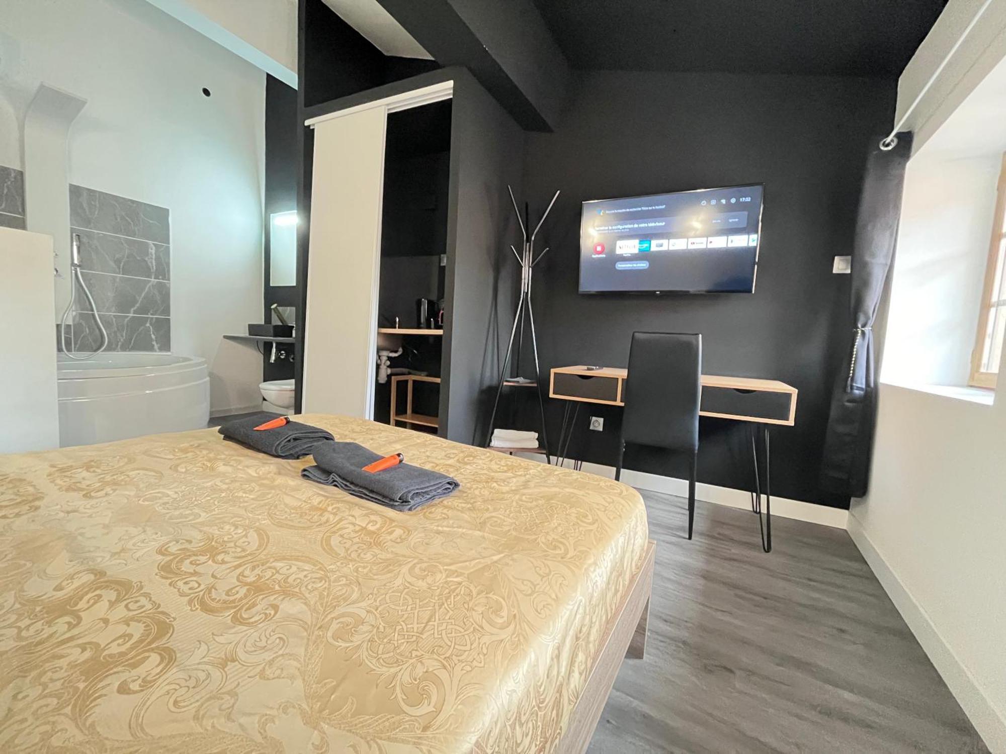 Charmant Studio Baignoire Narbonne Luaran gambar